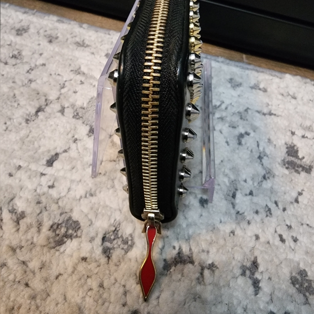 *SOLD* Christian Louboutin Panettone Spike Leather Wallet - Picture 4 of 14
